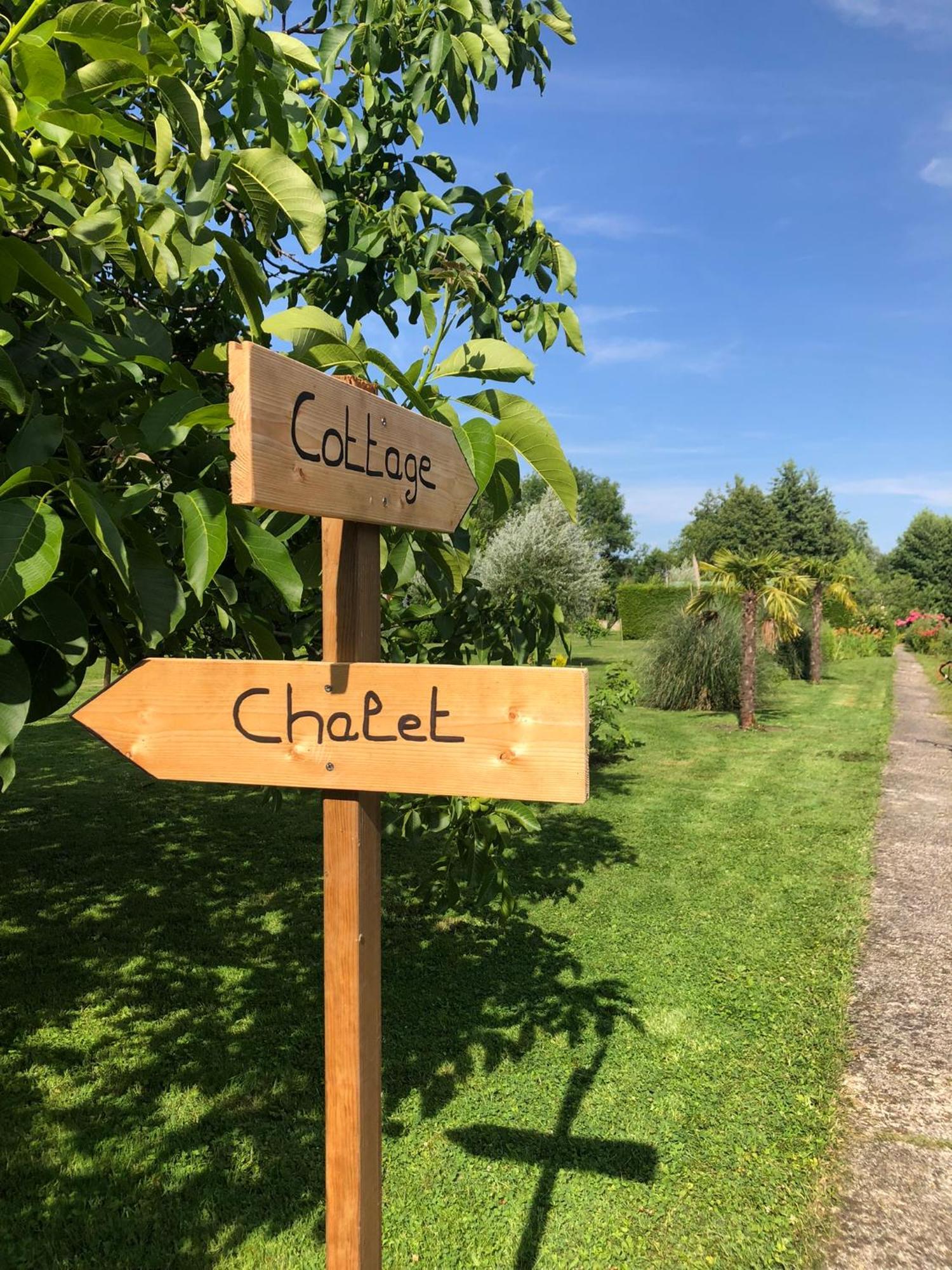 Le Chalet Des Hortillonnages Amiens Exterior foto